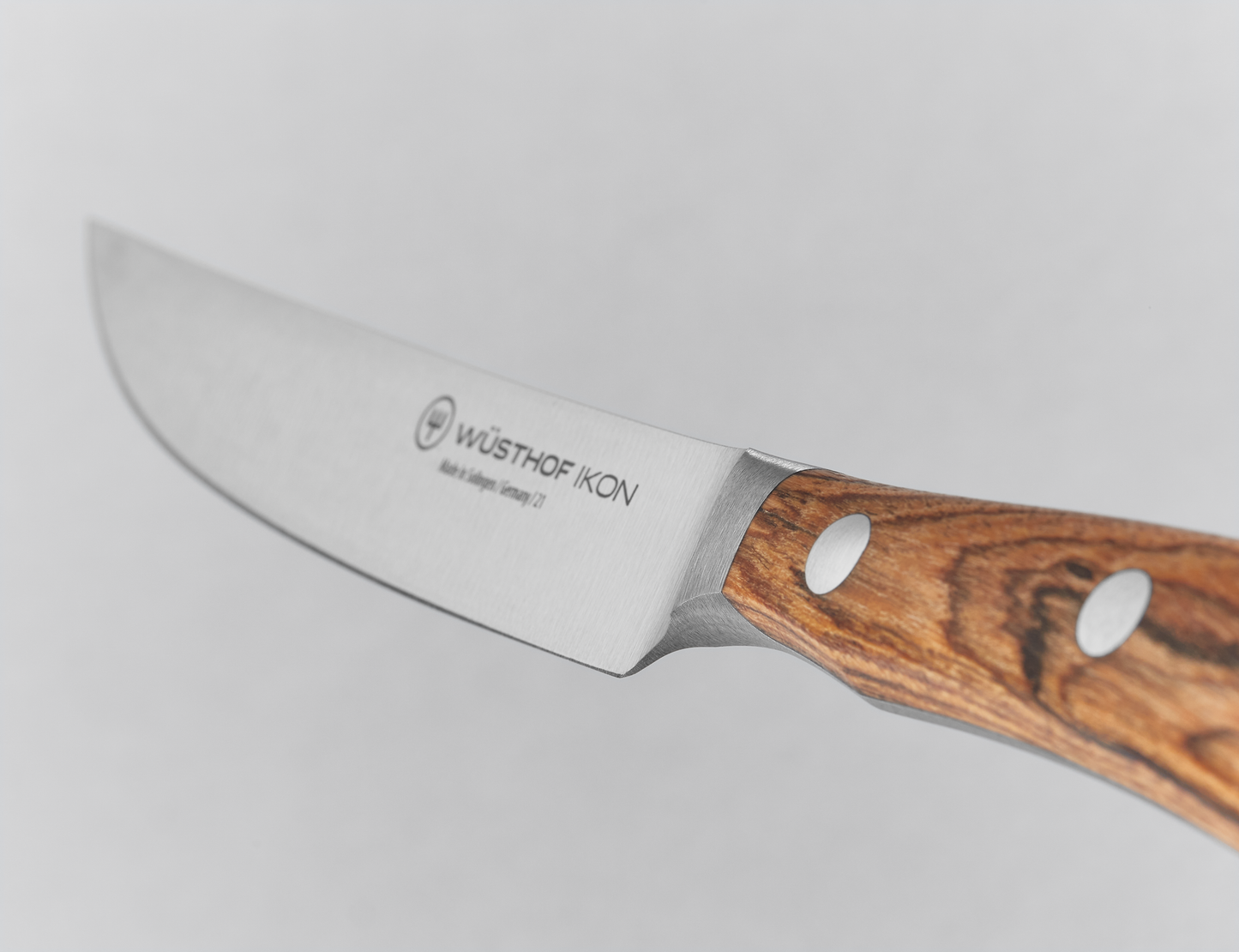 Ikon Selection Steakmesserset mit 6 Messern im Lederetui