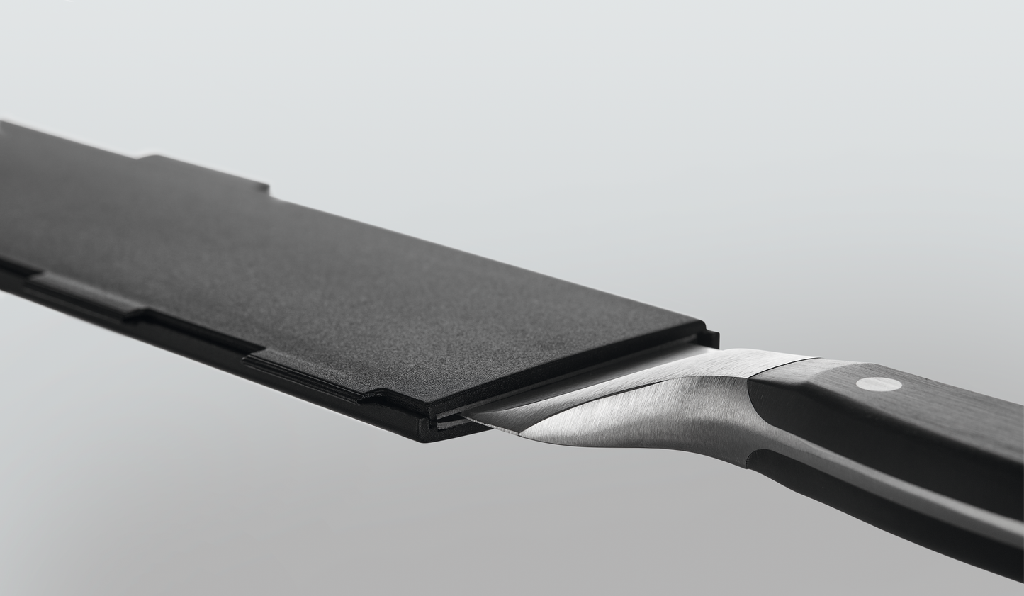 Breiter Klingenschützer mit Magnet 26 cm