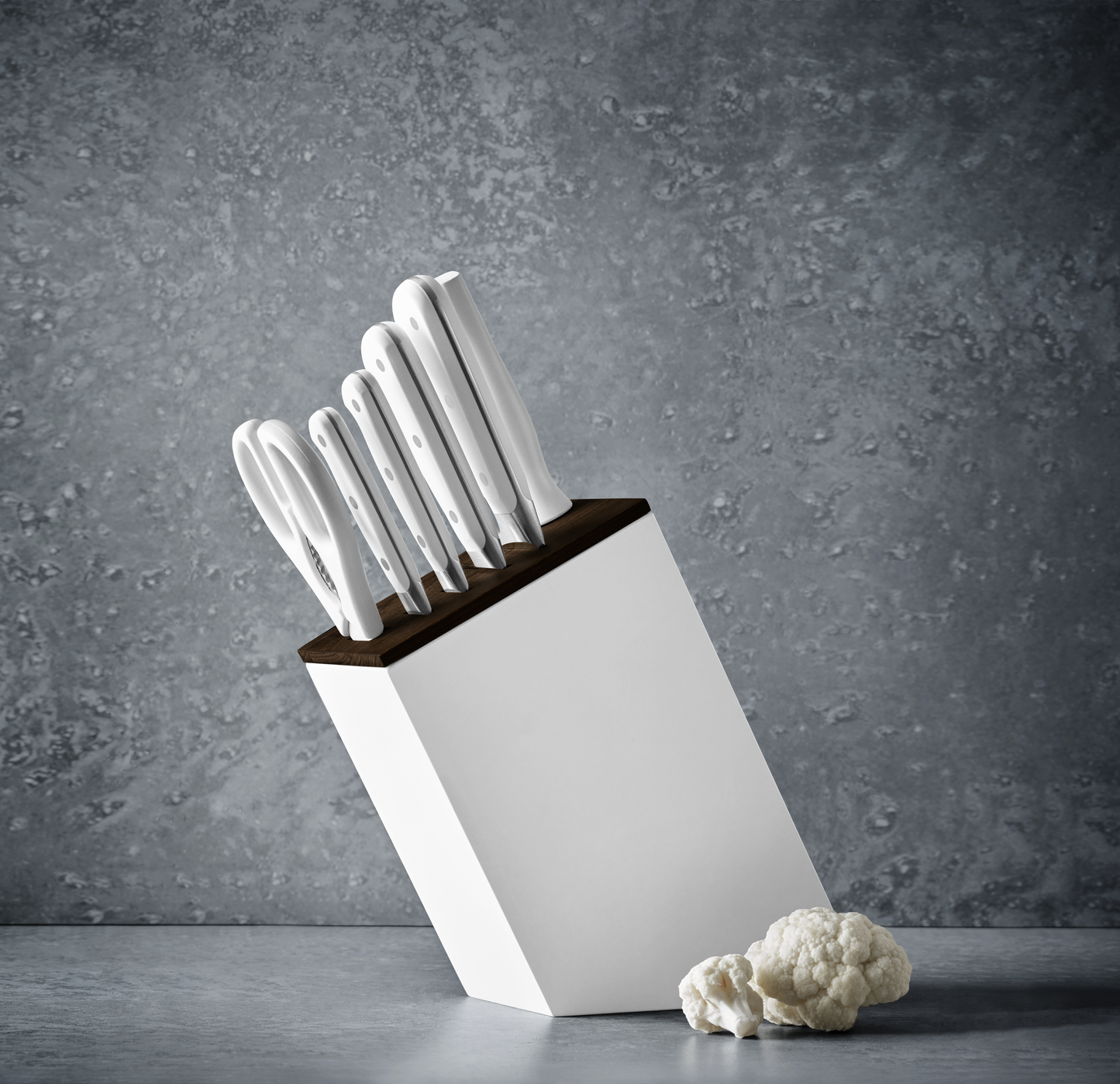 Classic 7-piece Knife Block Set with Bread Knife