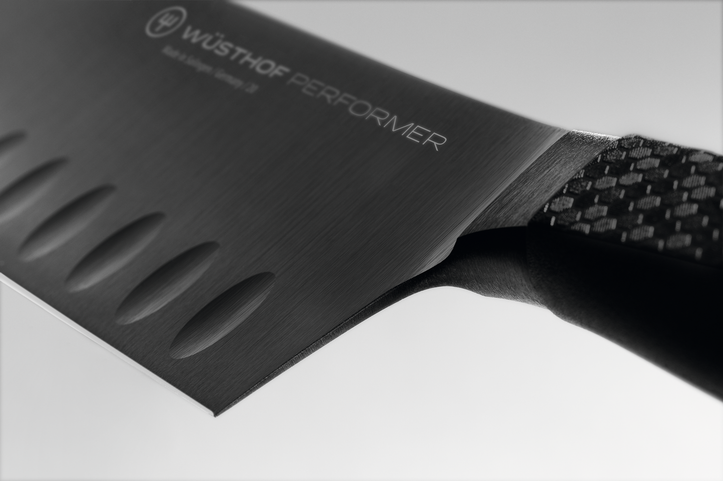 Santoku con lama concava Performer 17 cm | 7 pollici
