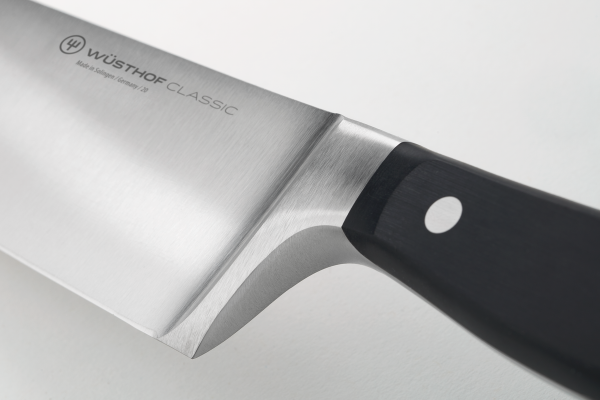 WÜSTHOF Classic Chef's Knife 16 cm | 6 inch – WÜSTHOF Germany WÜSTHOF Classic Chef's Knife 16 cm | 6 inch – WÜSTHOF Germany