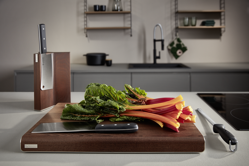 Cutting Board 40 x 25 x 4 cm | Heat Treated Beech